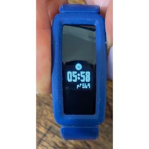 Fitbit (Kids) Ace 2 + Charger